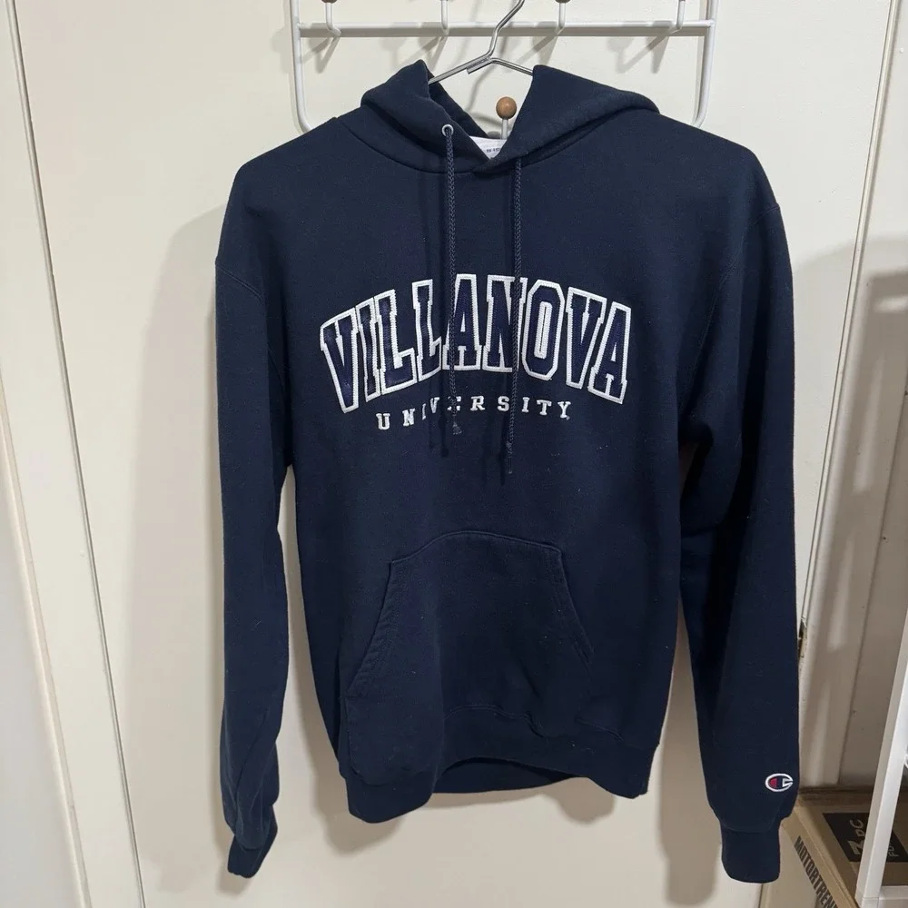 Villanova Wildcats Champion Pullover Hoodie Embroidered Sweatshirt Men's Medium